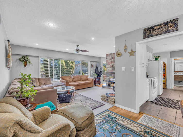 13733 67a Avenue, Surrey, BC, V3W 2C2 - 10