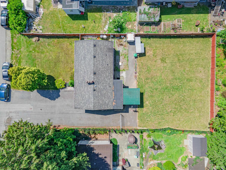 13733 67a Avenue, Surrey, BC, V3W 2C2 - 7