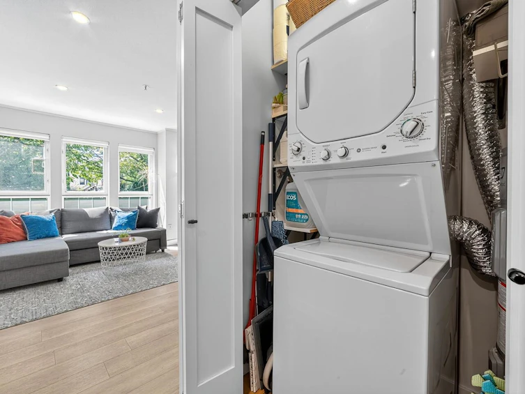 205-1915 E Georgia Street, Vancouver, BC, V5L 2B7 - 23