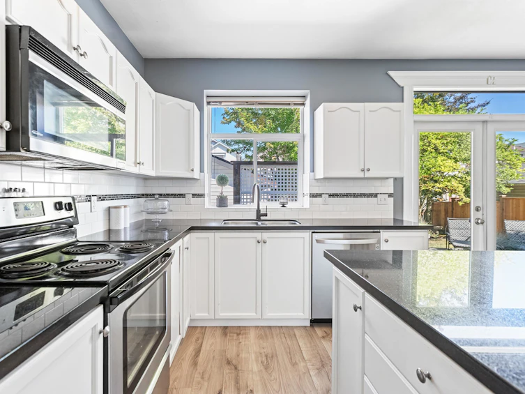 6556 184 Street, Surrey, BC, V3S 8T1 - 10