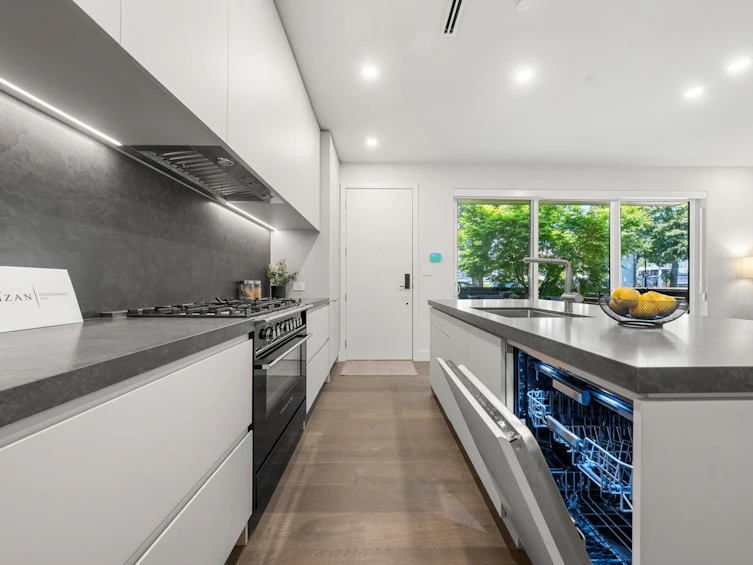 1-628 E 46th Avenue, Vancouver, BC, V5W 2A3 - 18