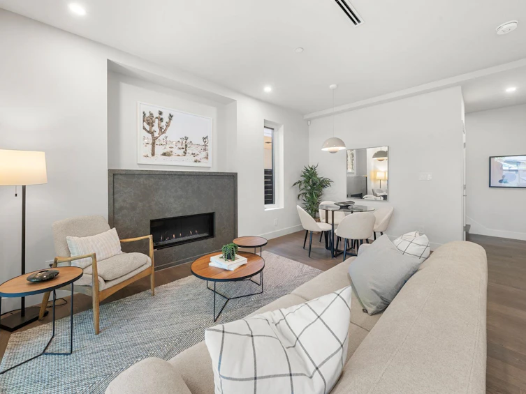 1-628 E 46th Avenue, Vancouver, BC, V5W 2A3 - 3