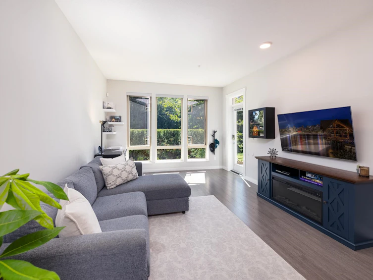 109-2632 Library Lane, North Vancouver, BC, V7J 0B8 - 9