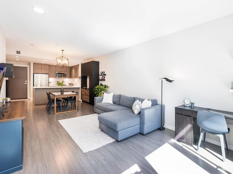 109-2632 Library Lane, North Vancouver, BC, V7J 0B8 - 10