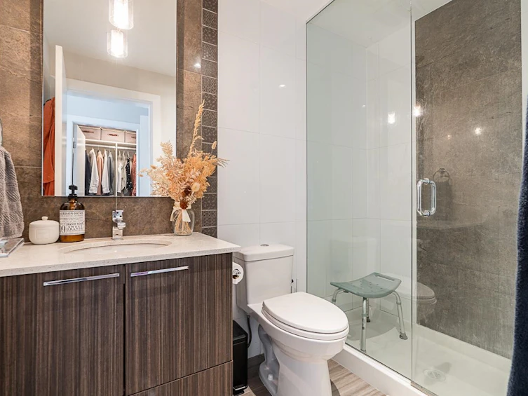 B311-20211 66 Avenue, Langley, BC, V2Y 0L4 - 21