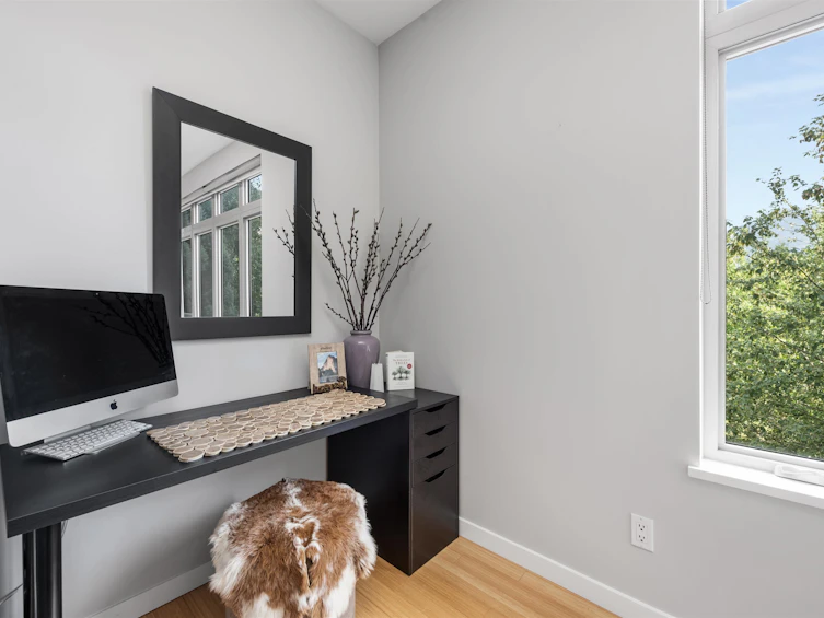 201-40147 Government Road, Squamish, BC, V8B 0R6 - 11