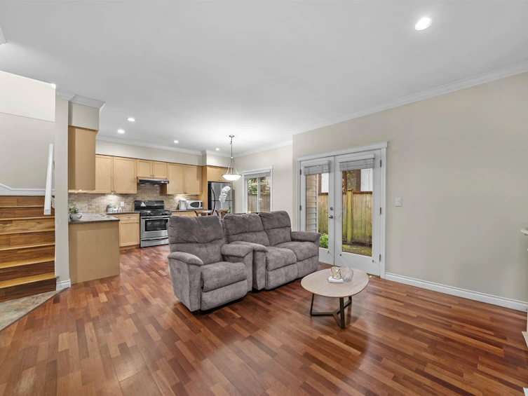 20-7331 No. 4 Road, Richmond, BC, V6Y 2T4 - 3