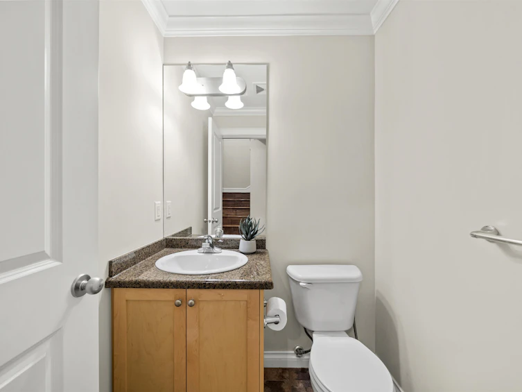 20-7331 No. 4 Road, Richmond, BC, V6Y 2T4 - 21