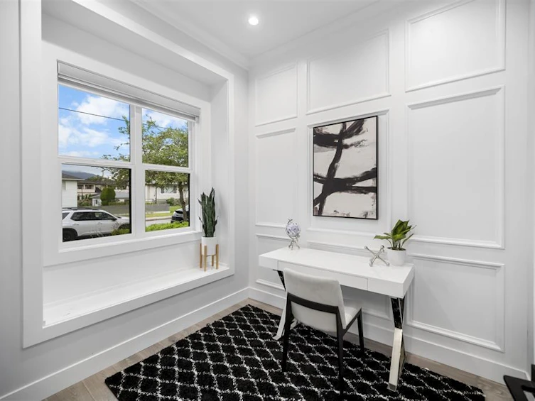 6898 Carnegie Street, Burnaby, BC, V5B 1Y5 - 3