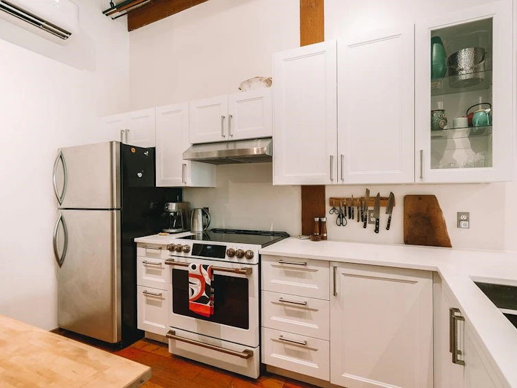 306-2556 E Hastings Street, Vancouver, BC, V5K 1Z3 - 3