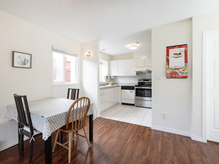 8573 Laurel Street, Vancouver, BC, V6P 2X6 - 6