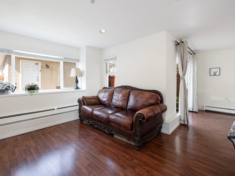8573 Laurel Street, Vancouver, BC, V6P 2X6 - 9