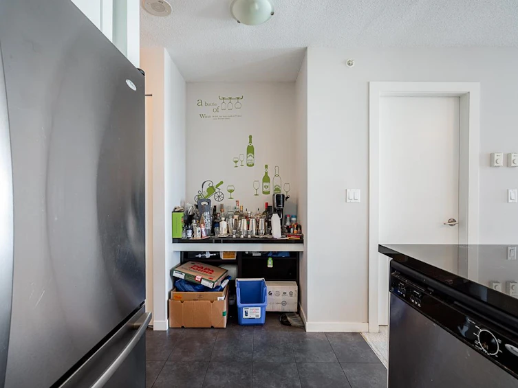 2305-2133 Douglas Road, Burnaby, BC, V5C 0E9 - 12