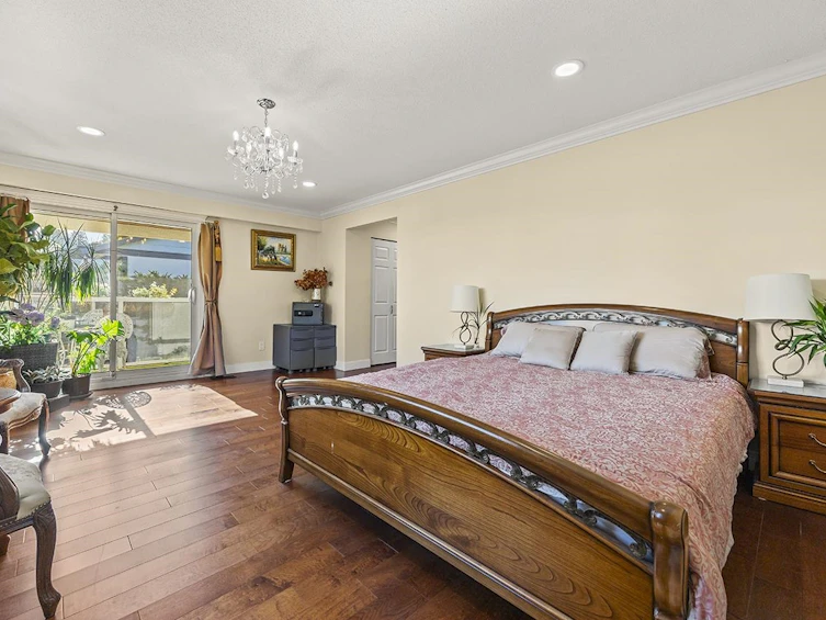 317 Hickey Drive, Coquitlam, BC, V3K 5T3 - 10