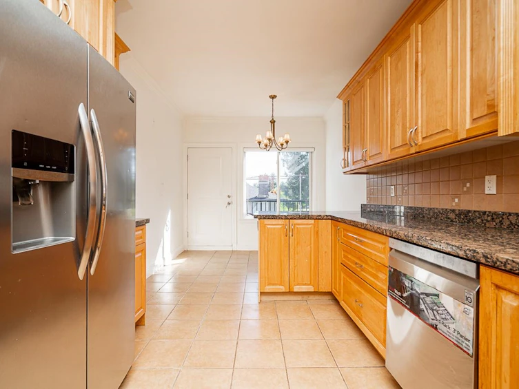 7268 1st Street, Burnaby, BC, V3N 3S6 - 12