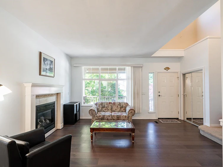 6830 183 Street, Surrey, BC, V3S 9E4 - 3