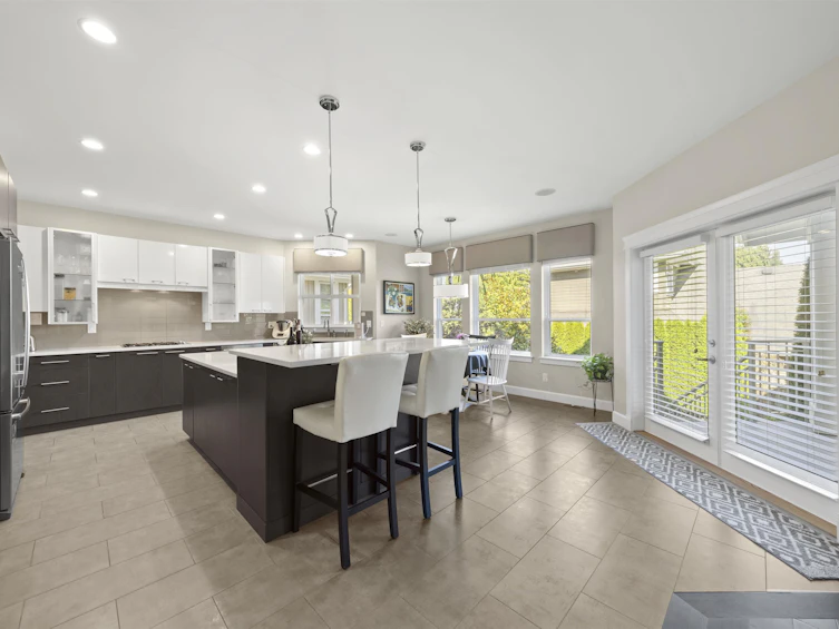 1008 165 Street, Surrey, BC, V4A 9A2 - 10