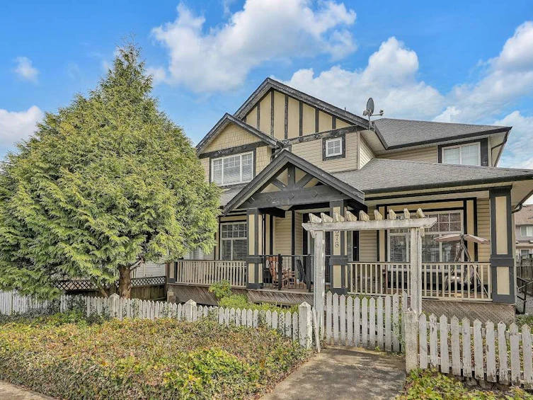 8378 208th Street, Langley, BC, V2Y 0A7 - 29