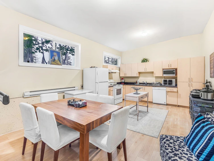 13925 56 Avenue, Surrey, BC, V3X 2Z9 - 32