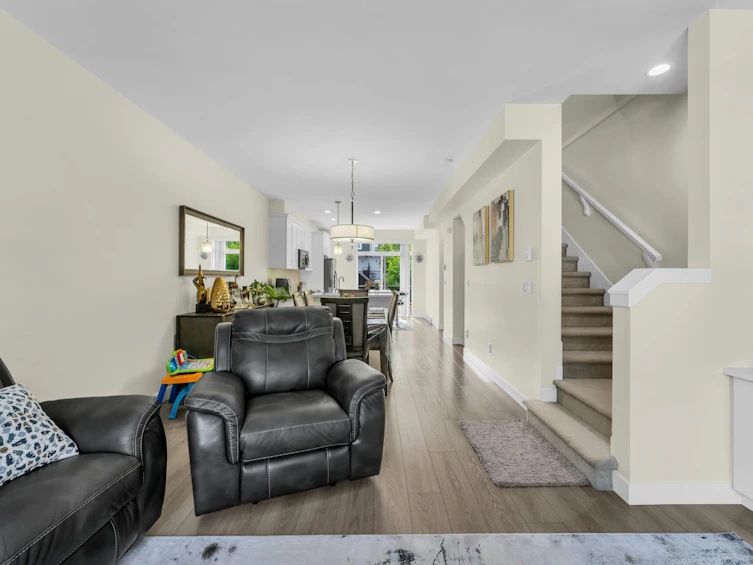 28-14271 60 Avenue, Surrey, BC, V3X 2N4 - 2
