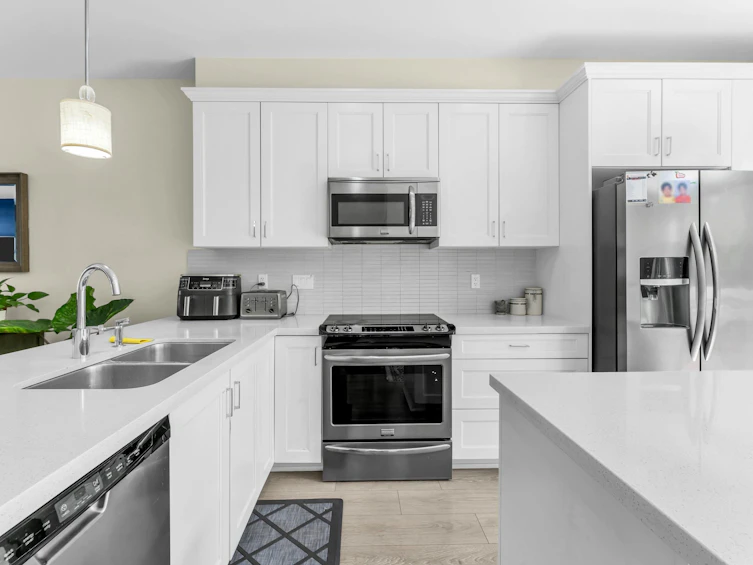 28-14271 60 Avenue, Surrey, BC, V3X 2N4 - 6