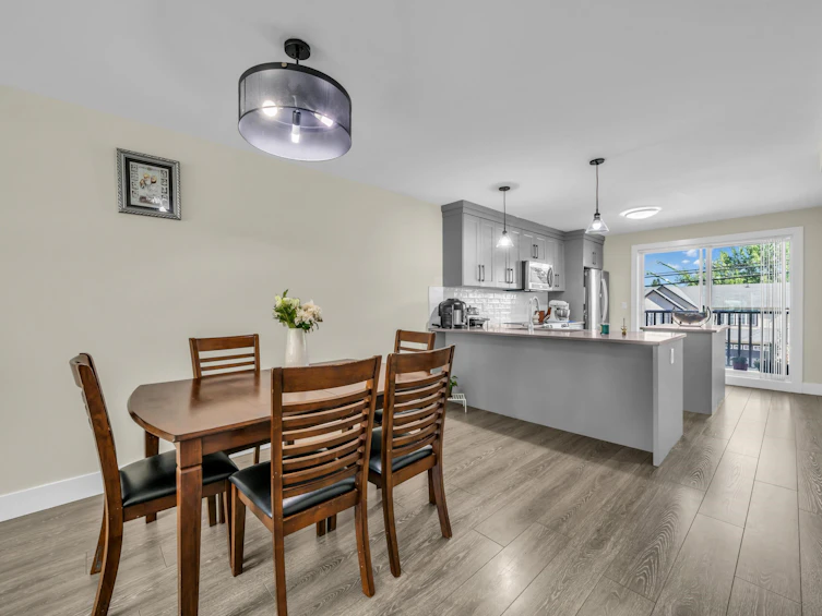 2-32138 George Ferguson Way, Abbotsford, BC, V2T 0G8 - 3