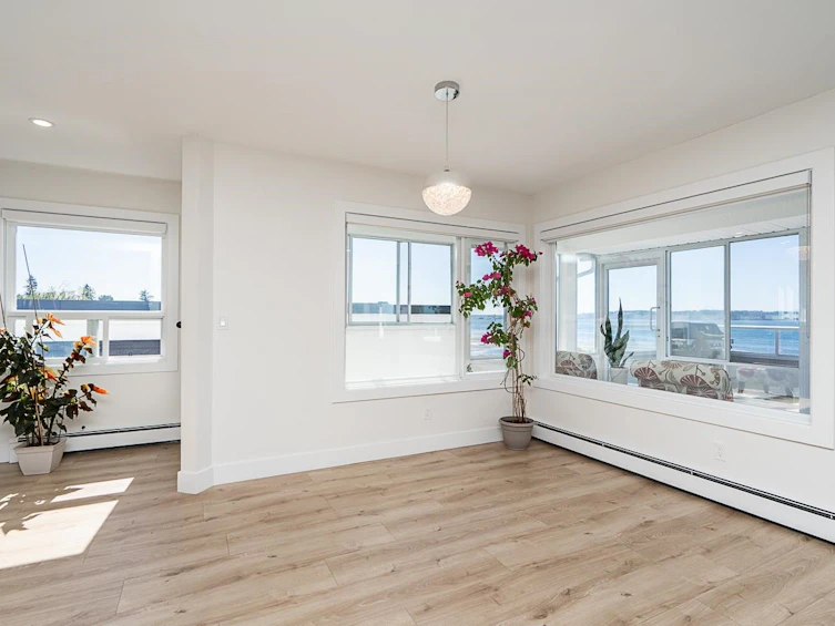15452 Victoria Avenue, Surrey, BC, V4B 1H3 - 10