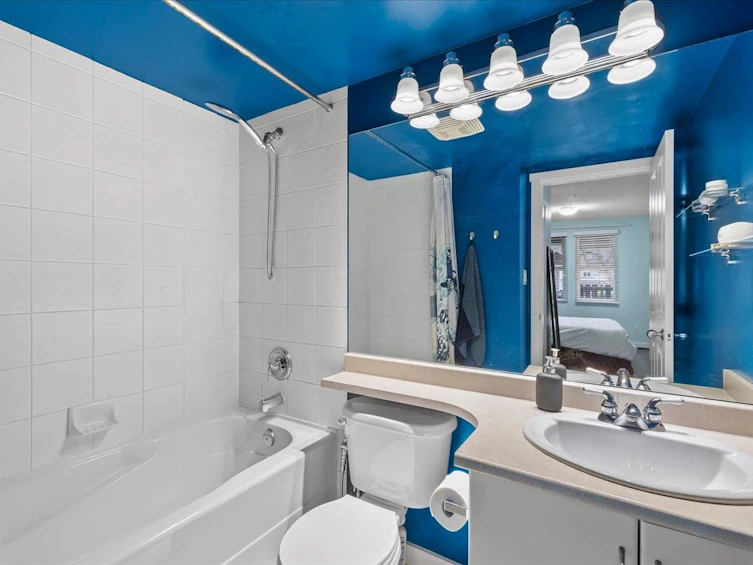 207-15 Smokey Smith Place, New Westminster, BC, V3L 5V7 - 16