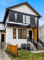 3221 Grant Street