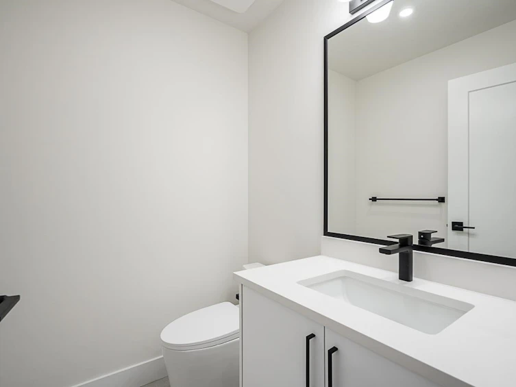 6150 Napier Street, Burnaby, BC, V5B 2C1 - 29
