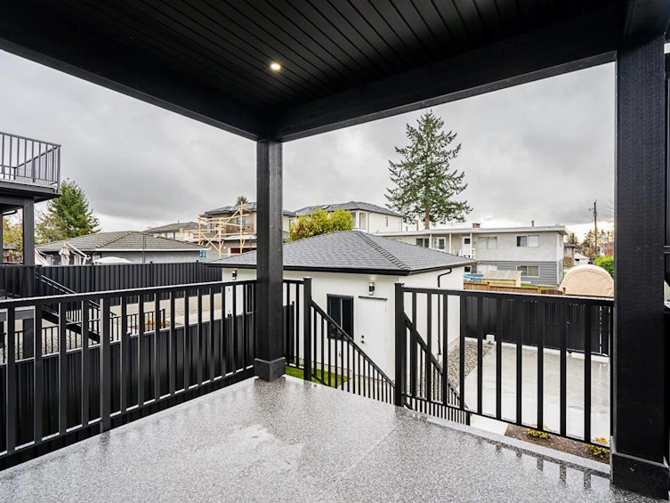 6150 Napier Street, Burnaby, BC, V5B 2C1 - 36