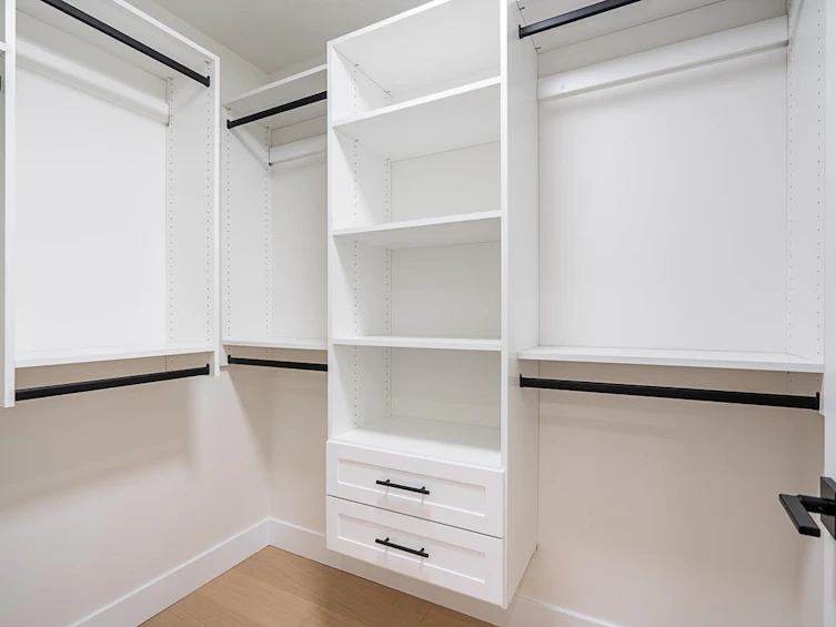 6150 Napier Street, Burnaby, BC, V5B 2C1 - 19