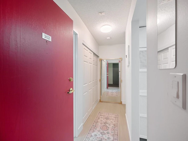 302-1515 Chesterfield Avenue, North Vancouver, BC, V7M 2N5 - 17