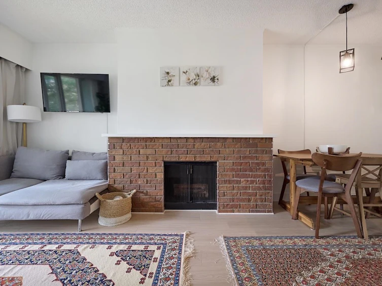 302-1515 Chesterfield Avenue, North Vancouver, BC, V7M 2N5 - 3