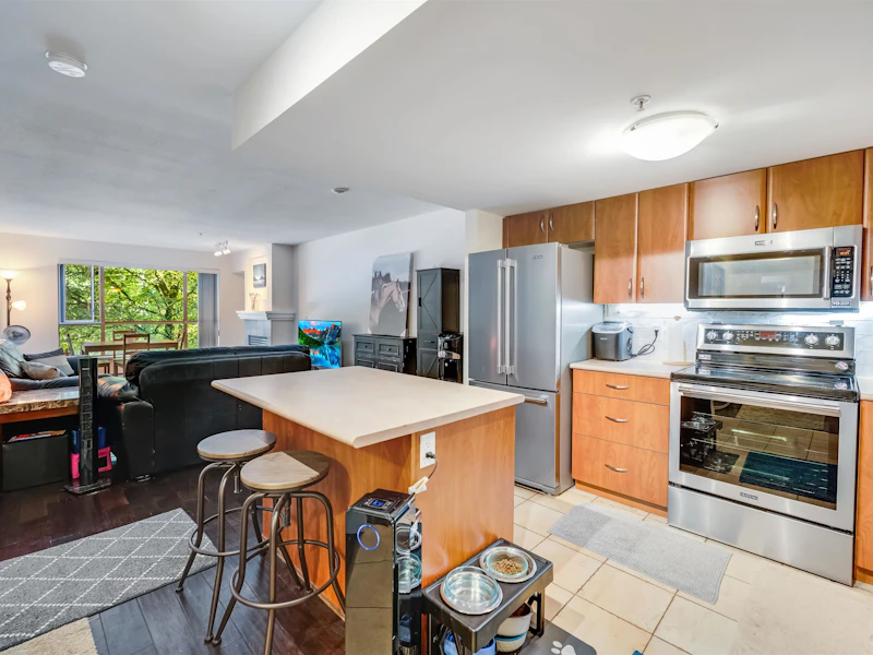 205 - 285 Newport Drive, Port Moody BC V3H 5J6