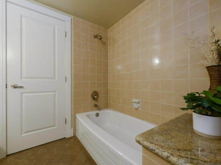 2304-33 Chesterfield Place, North Vancouver, BC, V7M 3K4 - 21