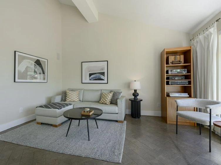 2304-33 Chesterfield Place, North Vancouver, BC, V7M 3K4 - 7