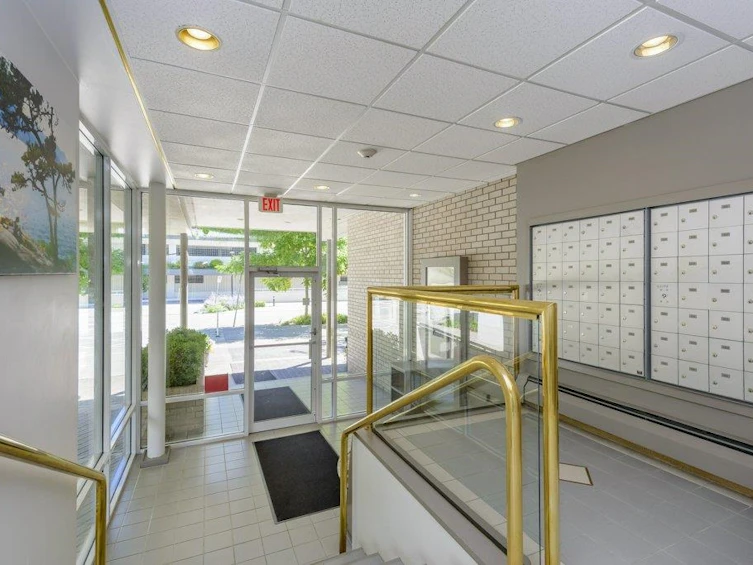 2304-33 Chesterfield Place, North Vancouver, BC, V7M 3K4 - 38