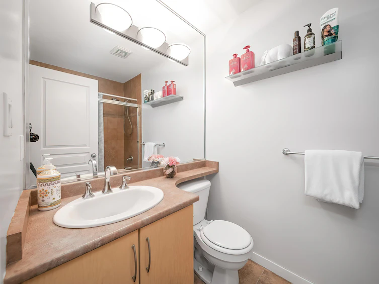 12-10651 Odlin Road, Richmond, BC, V6X 1E3 - 18