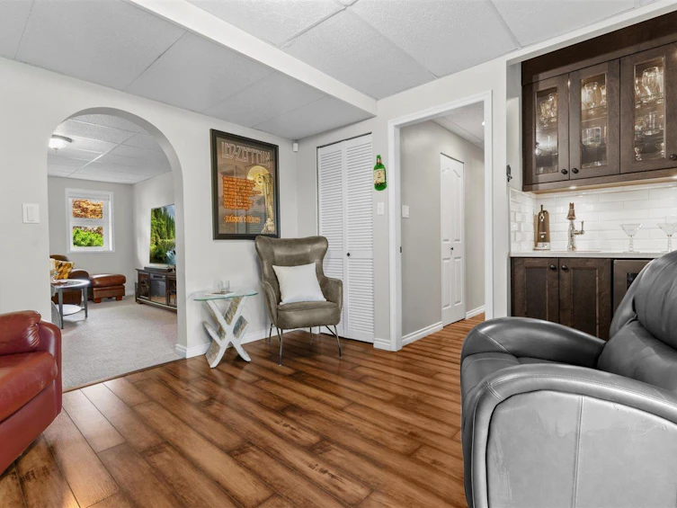 8957 213 Street, Langley, BC, V1M 1Z5 - 25