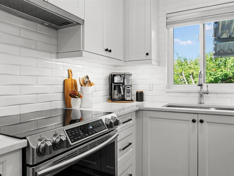 8957 213 Street, Langley, BC, V1M 1Z5 - 6