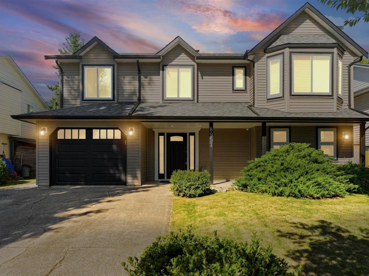 8957 213 Street, Langley, BC, V1M 1Z5 - 35