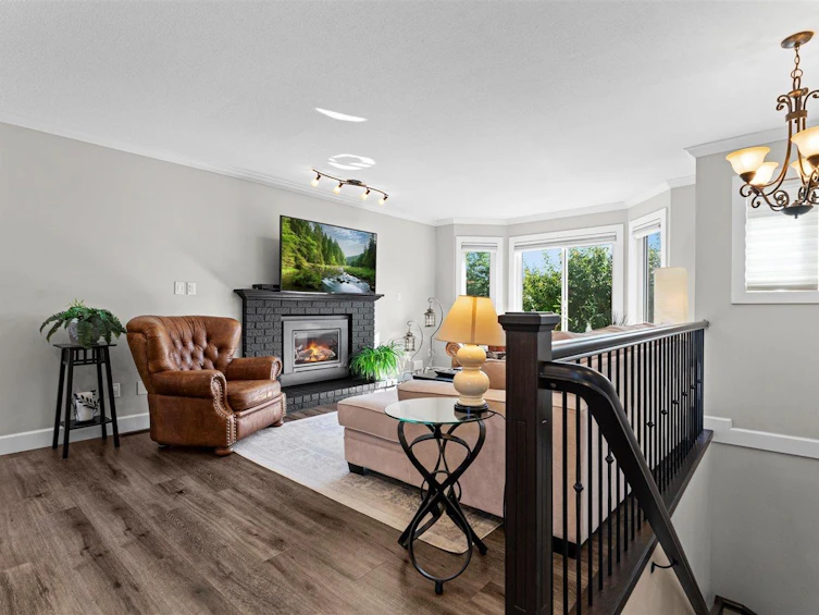 8957 213 Street, Langley, BC, V1M 1Z5 - 7