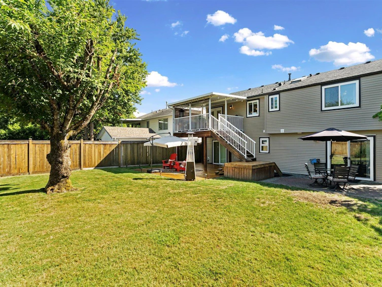 8957 213 Street, Langley, BC, V1M 1Z5 - 34