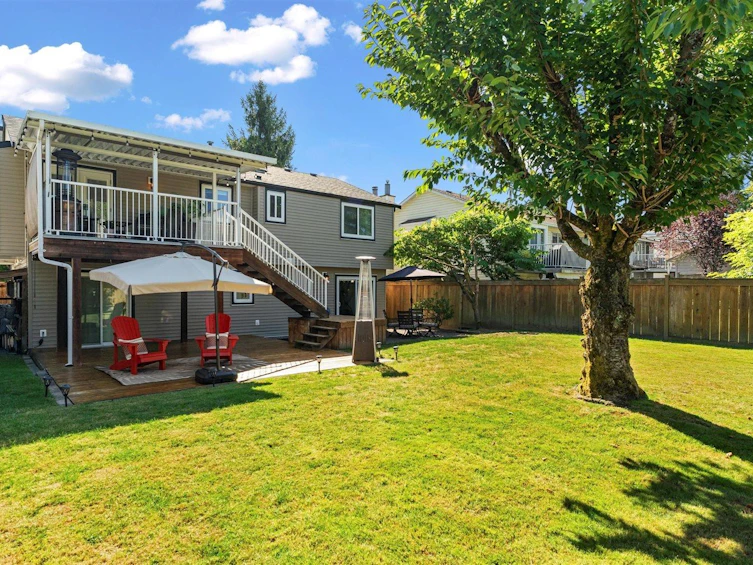 8957 213 Street, Langley, BC, V1M 1Z5 - 33