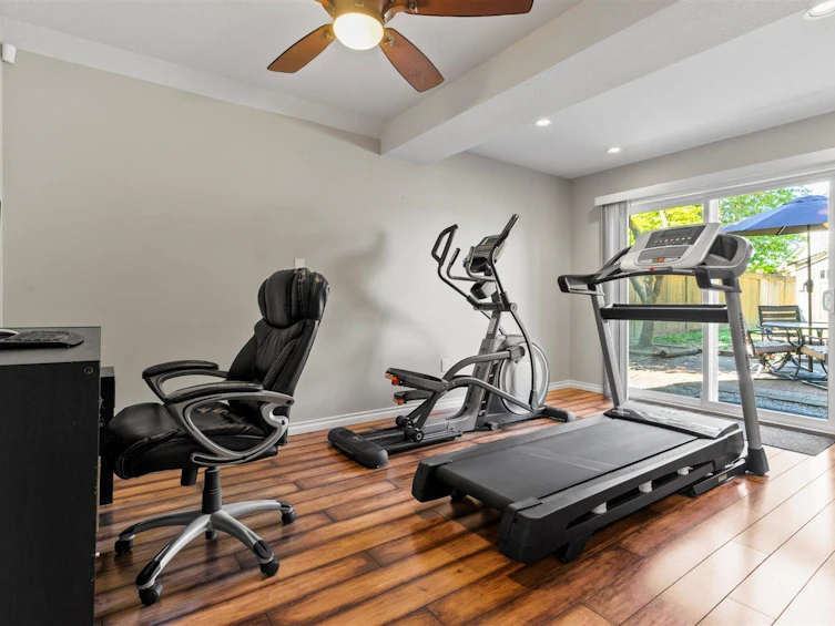 8957 213 Street, Langley, BC, V1M 1Z5 - 27