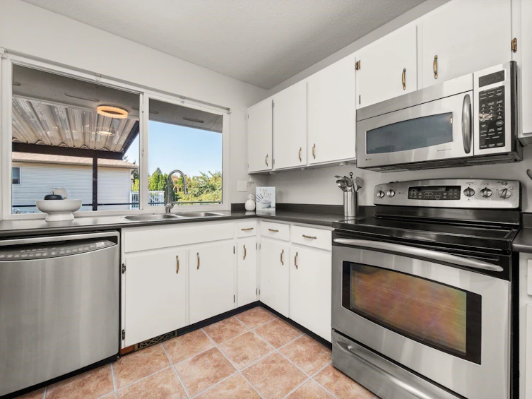 10328 Johnson Wynd, Delta, BC, V4C 2N6 - 12