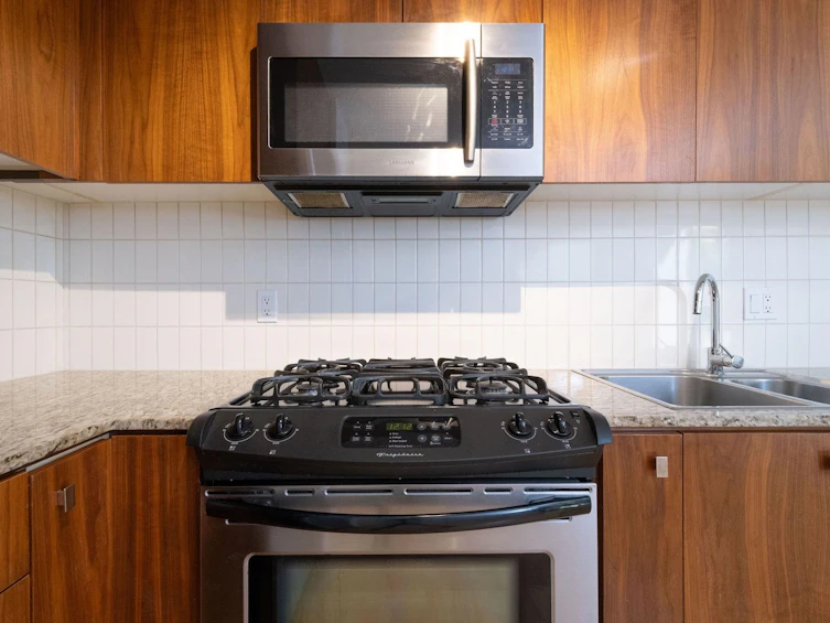 302-1030 W Broadway Street, Vancouver, BC, V6B 4J5 - 8