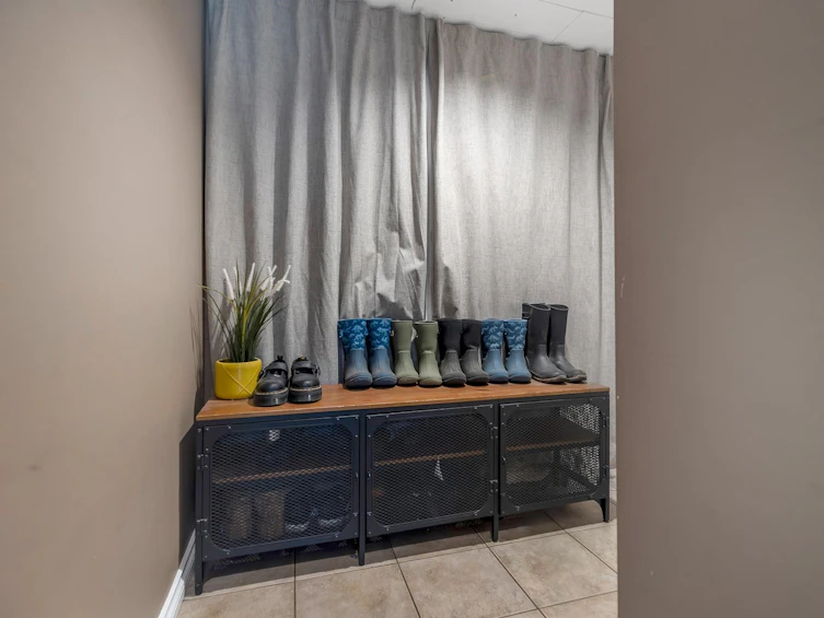 8412 Doerksen Drive, Mission, BC, V2V 7C4 - 6