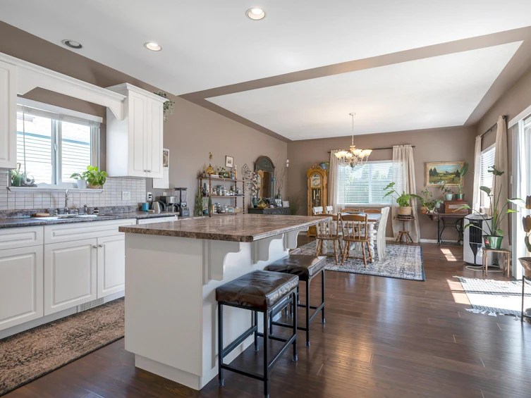 8412 Doerksen Drive, Mission, BC, V2V 7C4 - 13